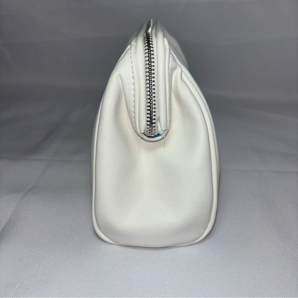 Rodan + Fields White PU Women's Cosmetics Travel Toiletry Bag - Picture 10 of 13